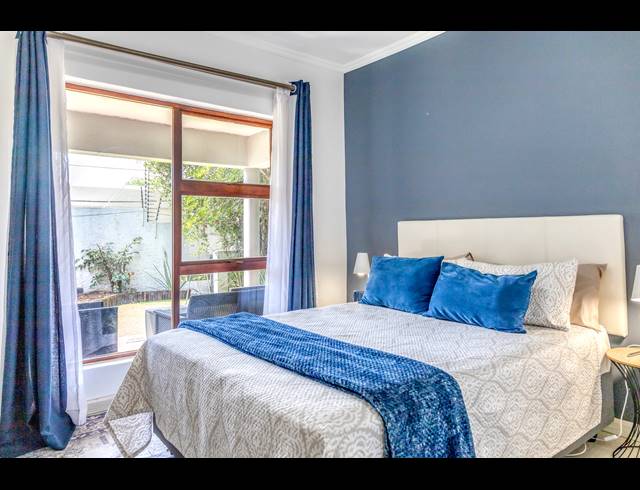 3 BEDROOM APARTMENT TO LET IN PAULSHOF